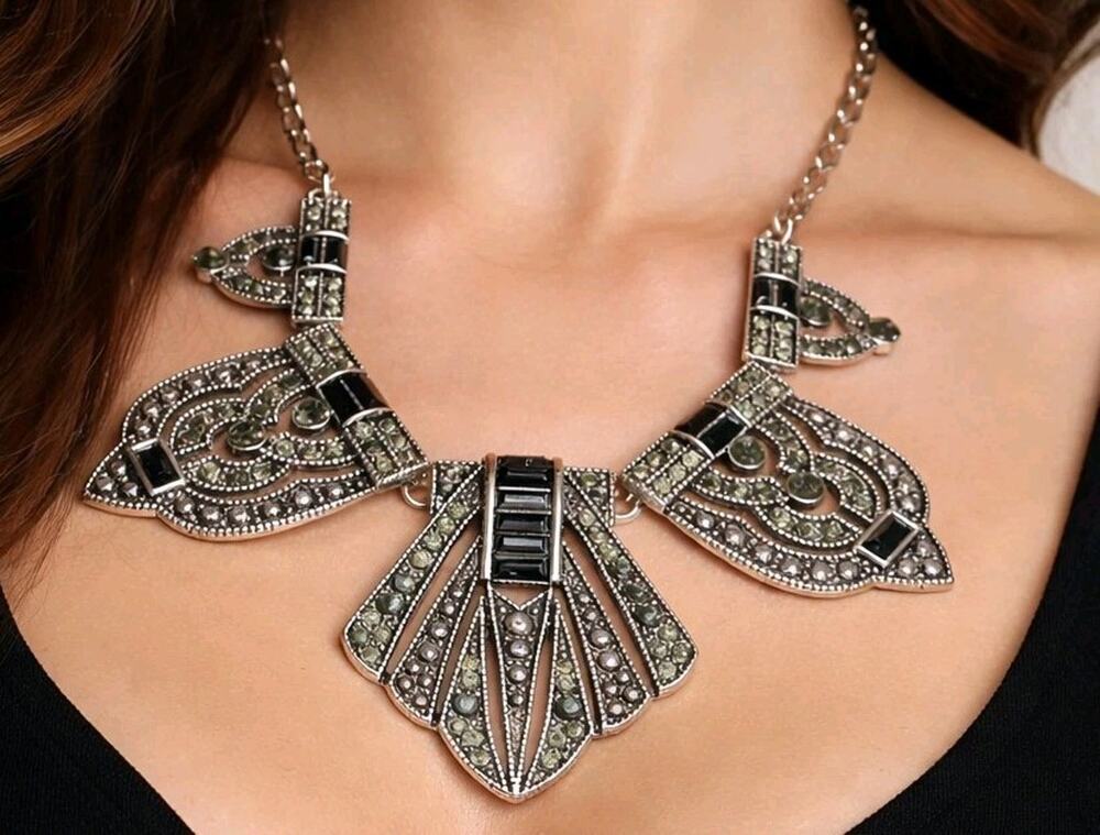Ornate Rhinestone Statement Necklace Black Silver-tone Bib Adjustable 20" blk-1